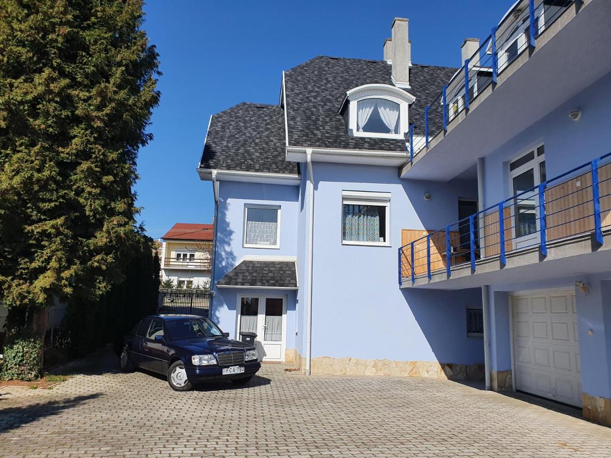 Laguna Apartmanhaz Heviz Bagian luar foto