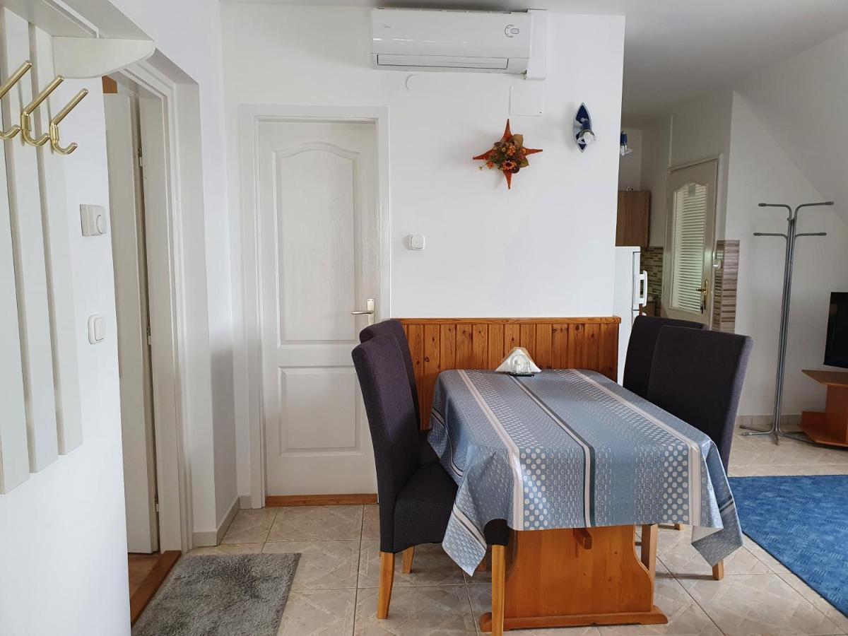 Laguna Apartmanhaz Heviz Bagian luar foto