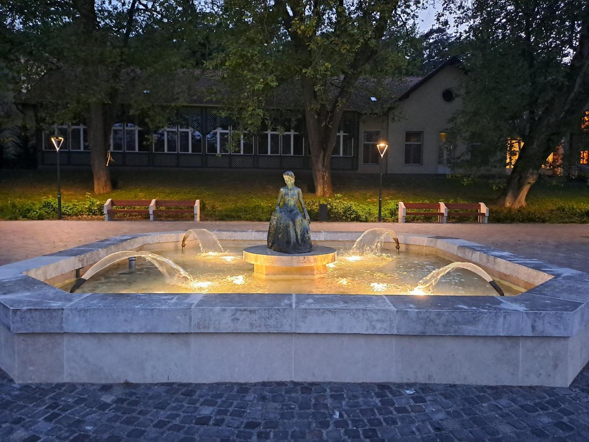 Laguna Apartmanhaz Heviz Bagian luar foto